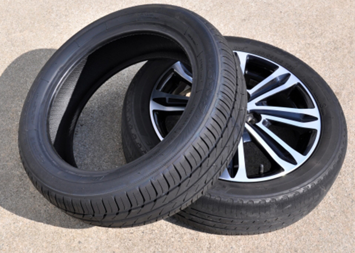 タイヤ交換 付け替え タイヤ組み換えなど何が違う コバックニュース 車検のコバック上越店