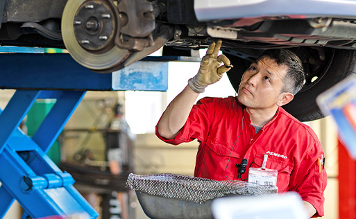 車検整備の様子